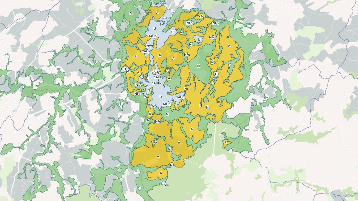 Aperçu cartographique de Plaintel, centré sur la commune