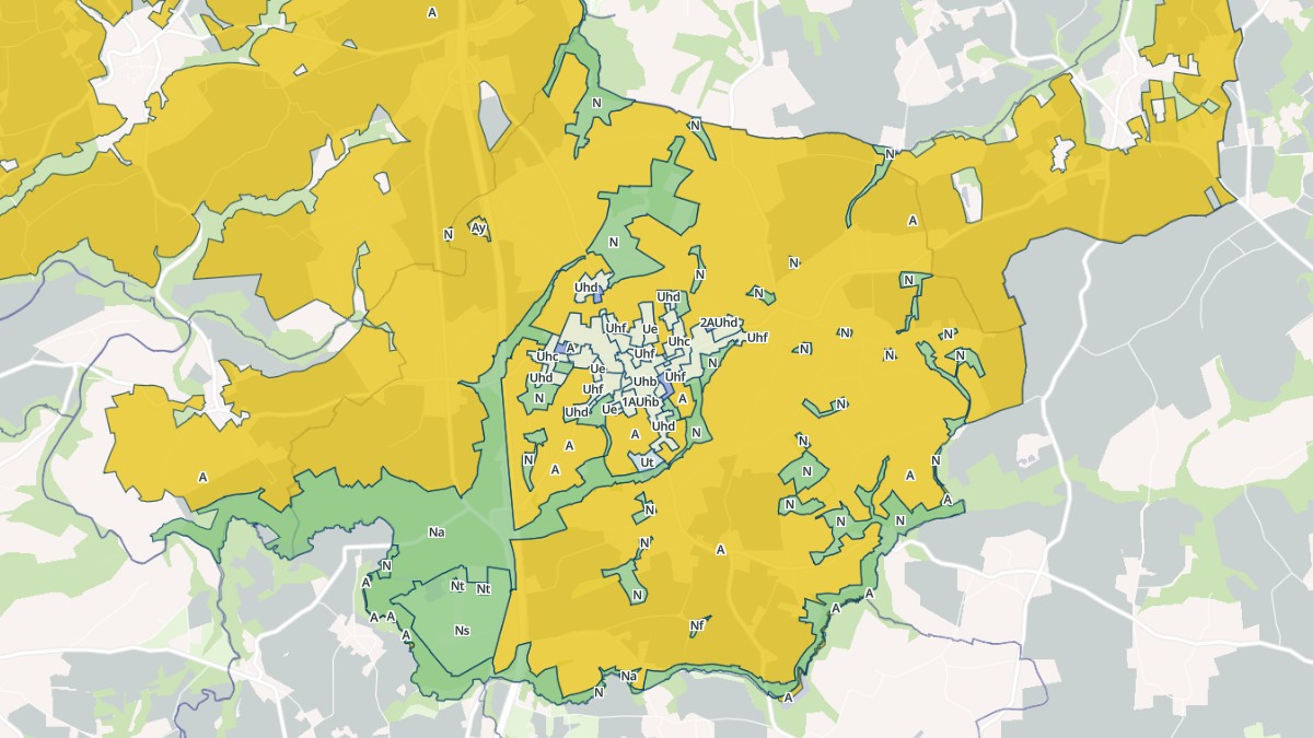 Aperçu cartographique de Pléhédel, centré sur la commune