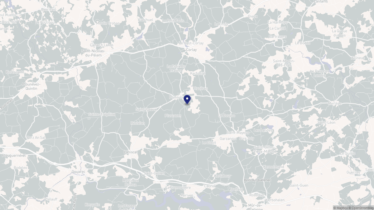 Aperçu cartographique de Plussulien, centré sur la commune