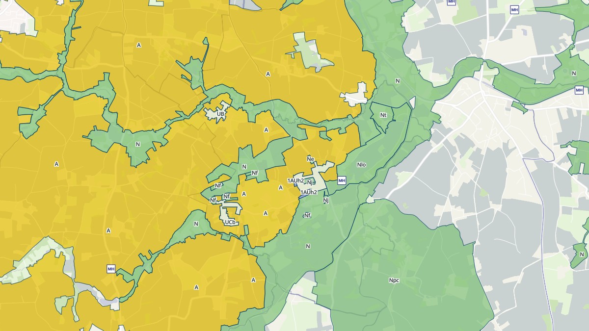 Aperçu cartographique de Saint-André-des-Eaux, centré sur la commune