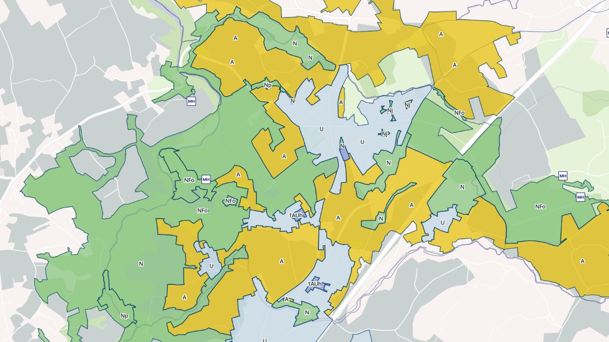 Aperçu cartographique de Saint-Julien, centré sur la commune