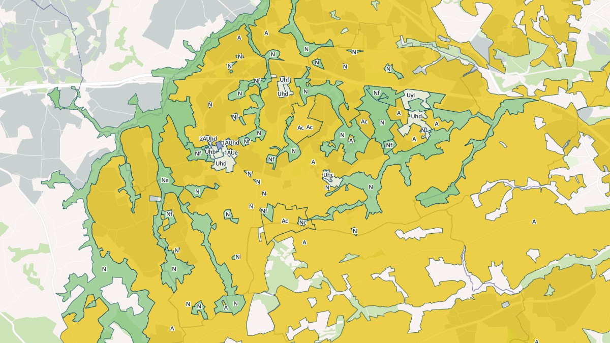 Aperçu cartographique de Tréglamus, centré sur la commune