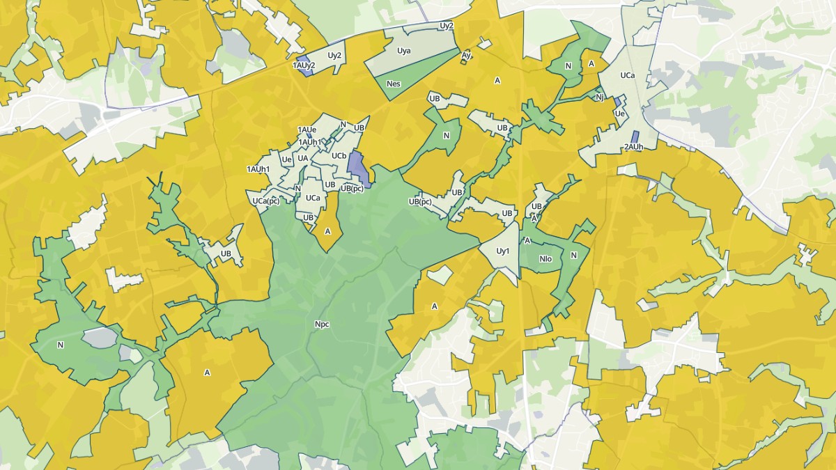 Aperçu cartographique de Trélivan, centré sur la commune