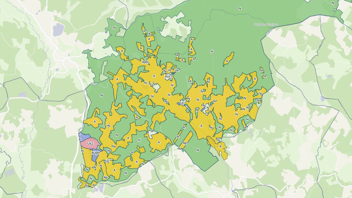 Aperçu cartographique de Saint-Martial-le-Vieux, centré sur la commune