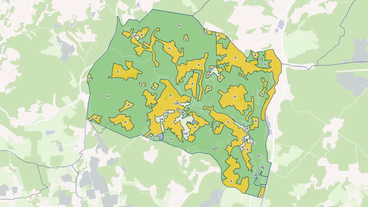 Aperçu cartographique de Queyssac, centré sur la commune