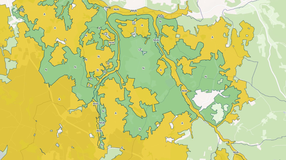 Aperçu cartographique de Sainte-Croix, centré sur la commune