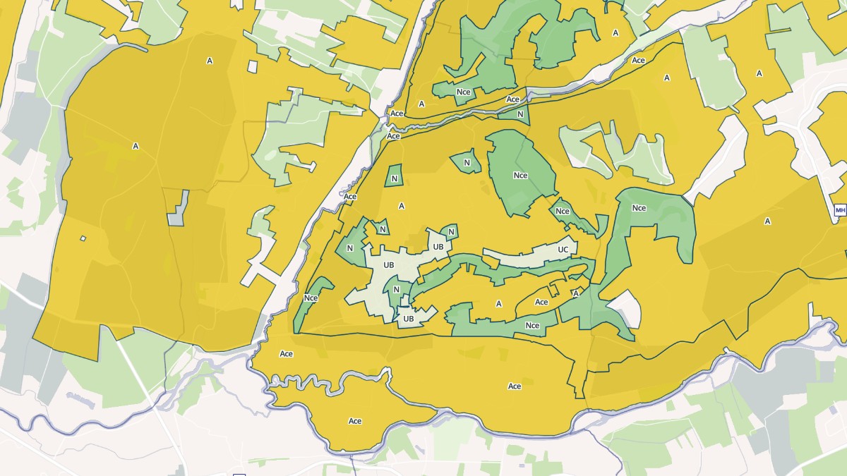 Aperçu cartographique de Saint-Victor, centré sur la commune