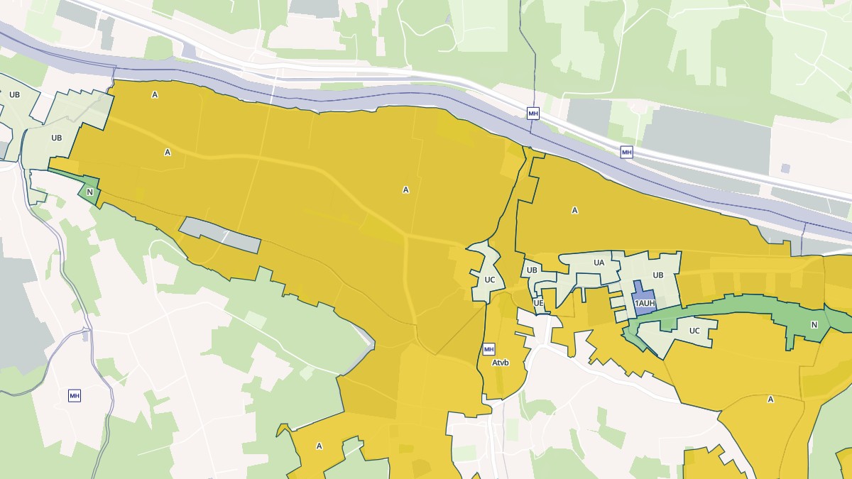 Aperçu cartographique de Varennes, centré sur la commune