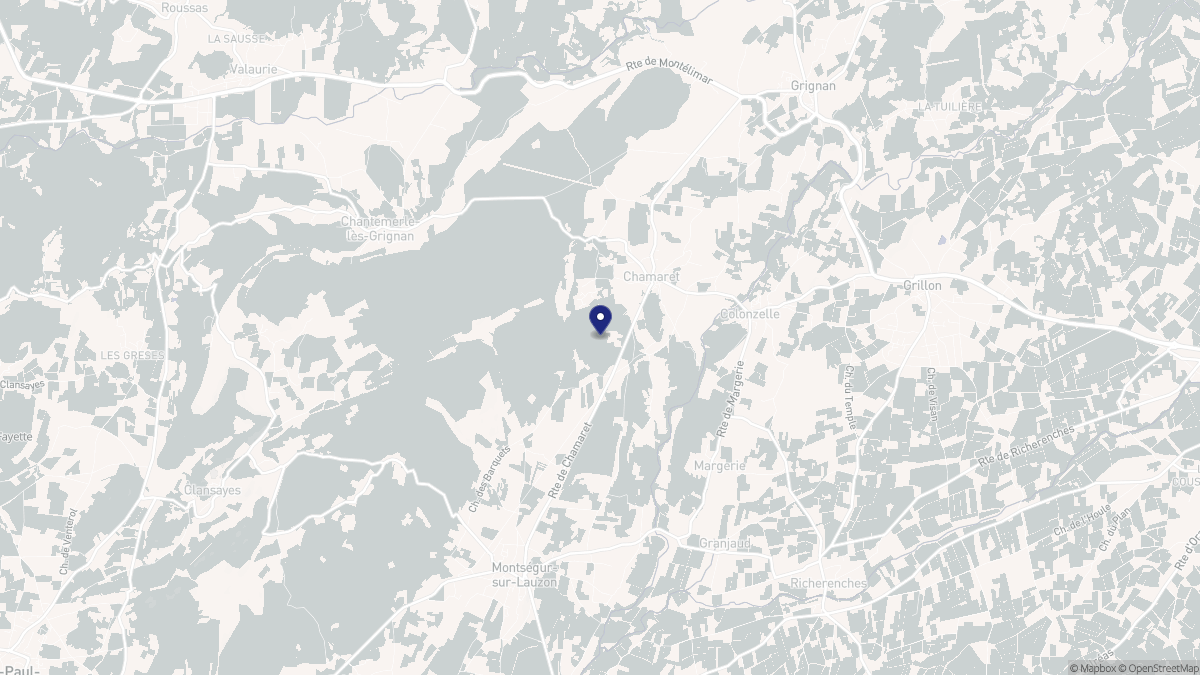 Aperçu cartographique de Chamaret, centré sur la commune