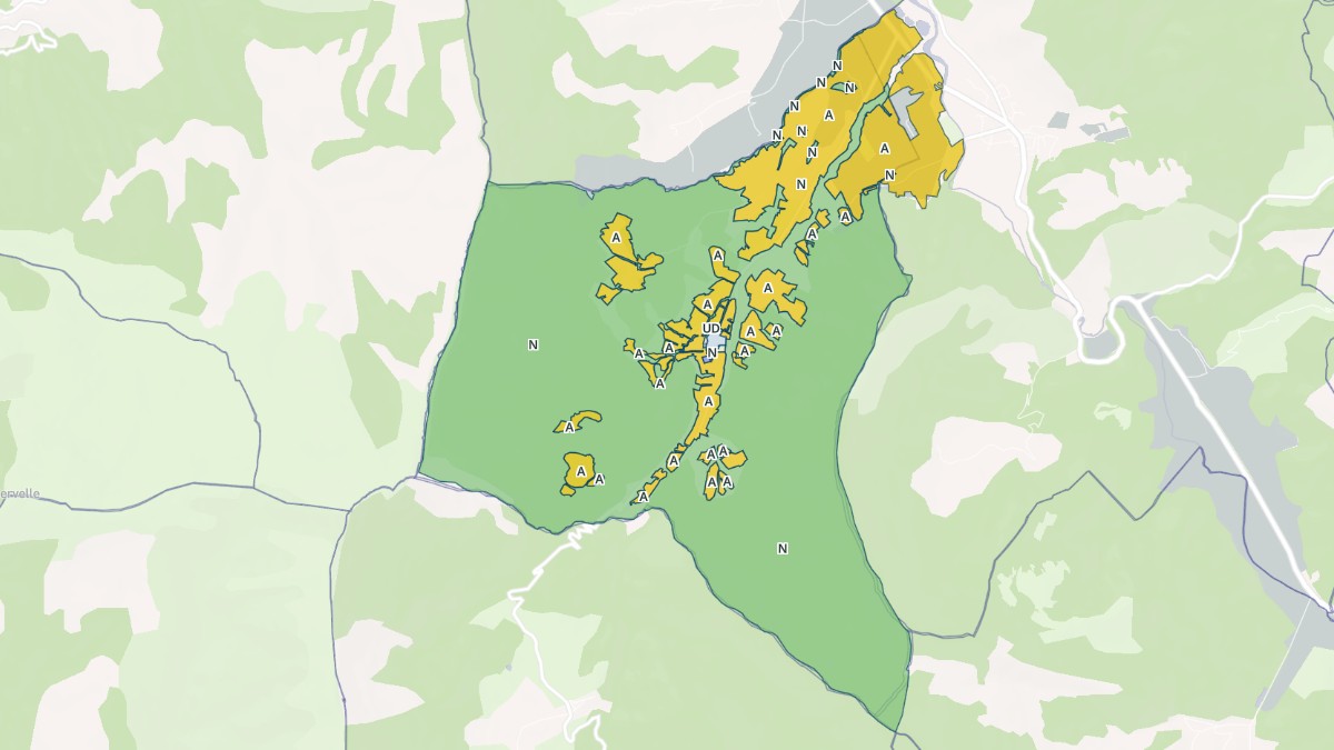 Aperçu cartographique de Poyols, centré sur la commune