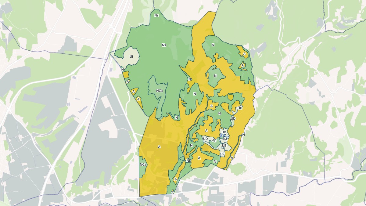 Aperçu cartographique de Roussas, centré sur la commune
