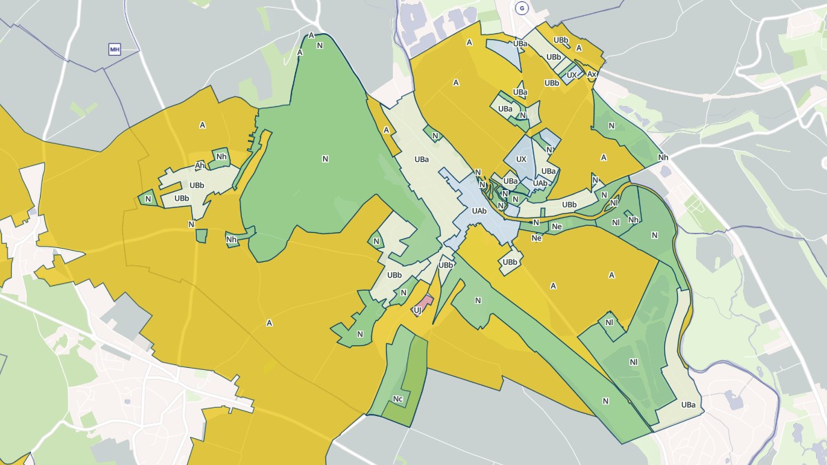 Aperçu cartographique de Garennes-sur-Eure, centré sur la commune
