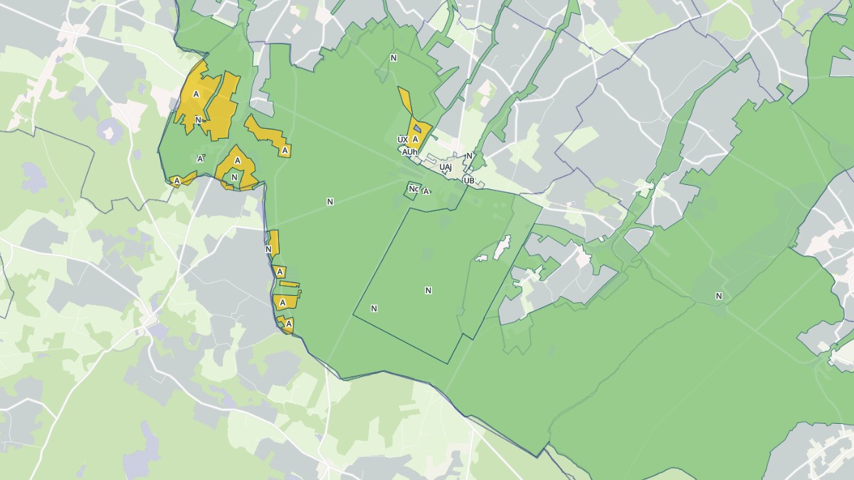 Aperçu cartographique de La Ferté-Vidame, centré sur la commune