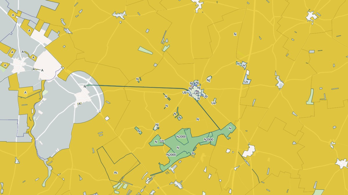 Aperçu cartographique de Fresnay-l'Évêque, centré sur la commune