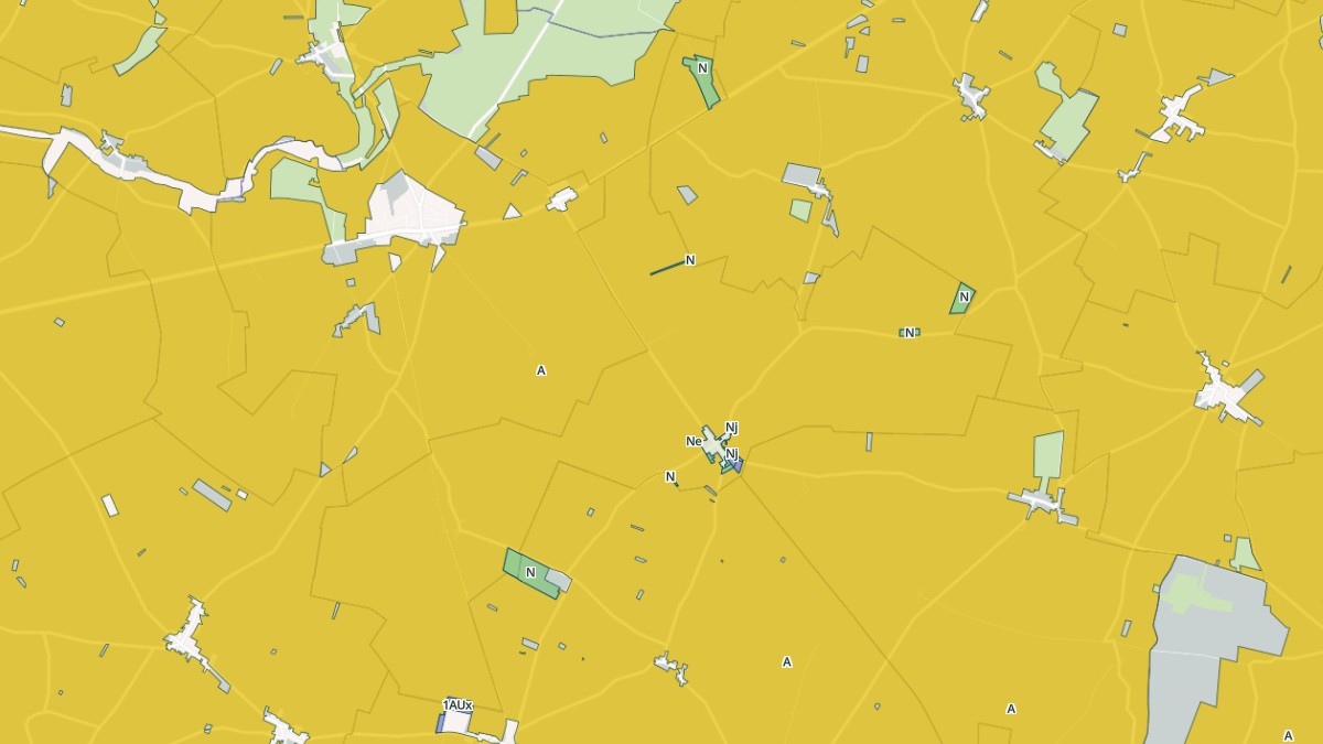 Aperçu cartographique de Loigny-la-Bataille, centré sur la commune