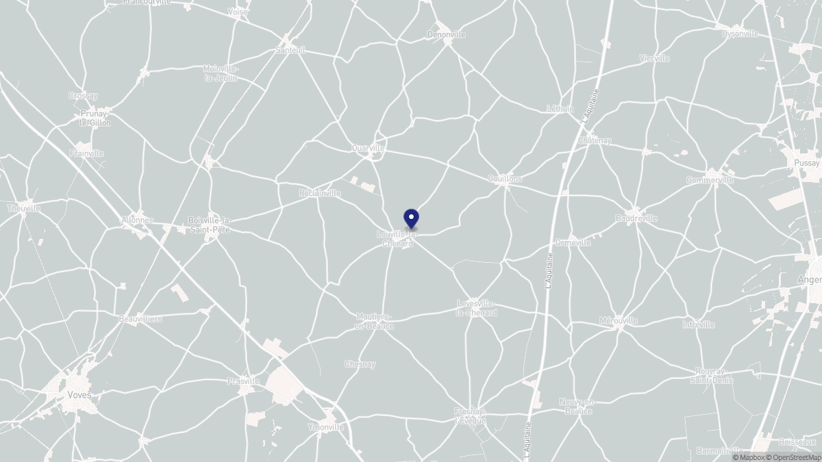 Aperçu cartographique de Louville-la-Chenard, centré sur la commune