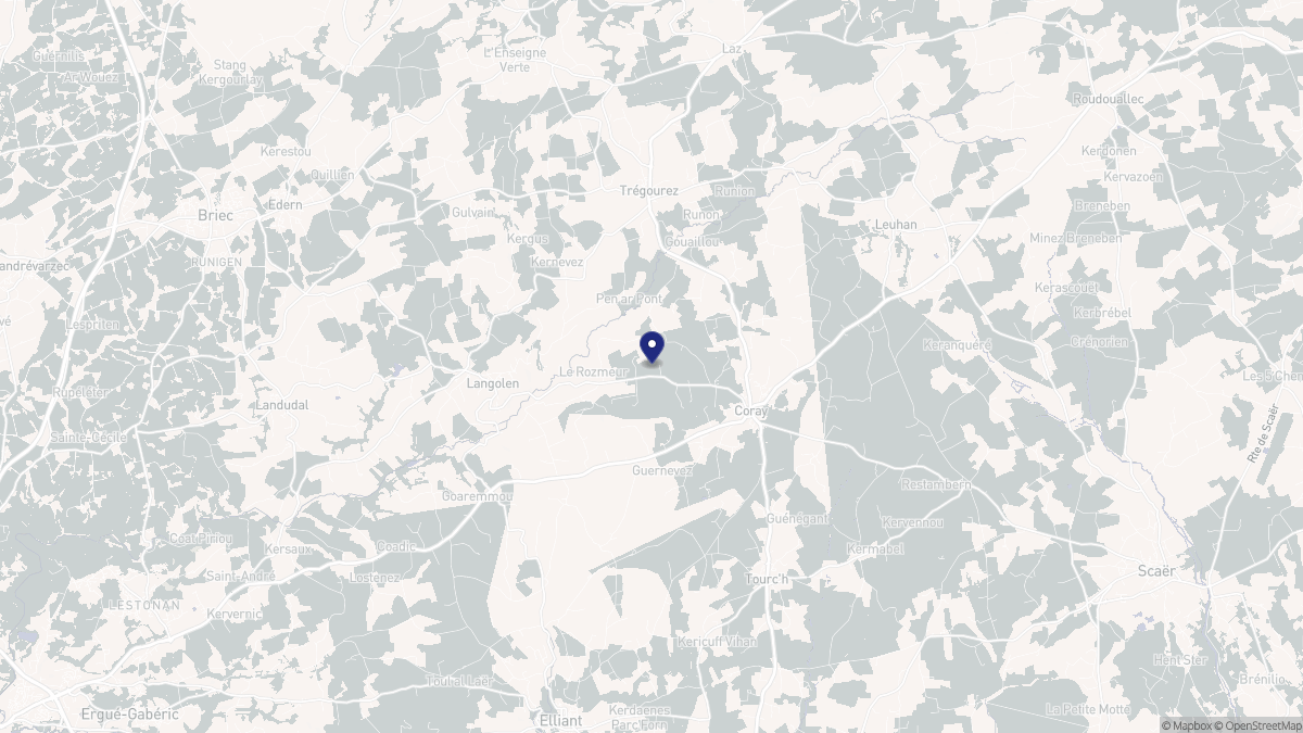 Aperçu cartographique de Coray, centré sur la commune