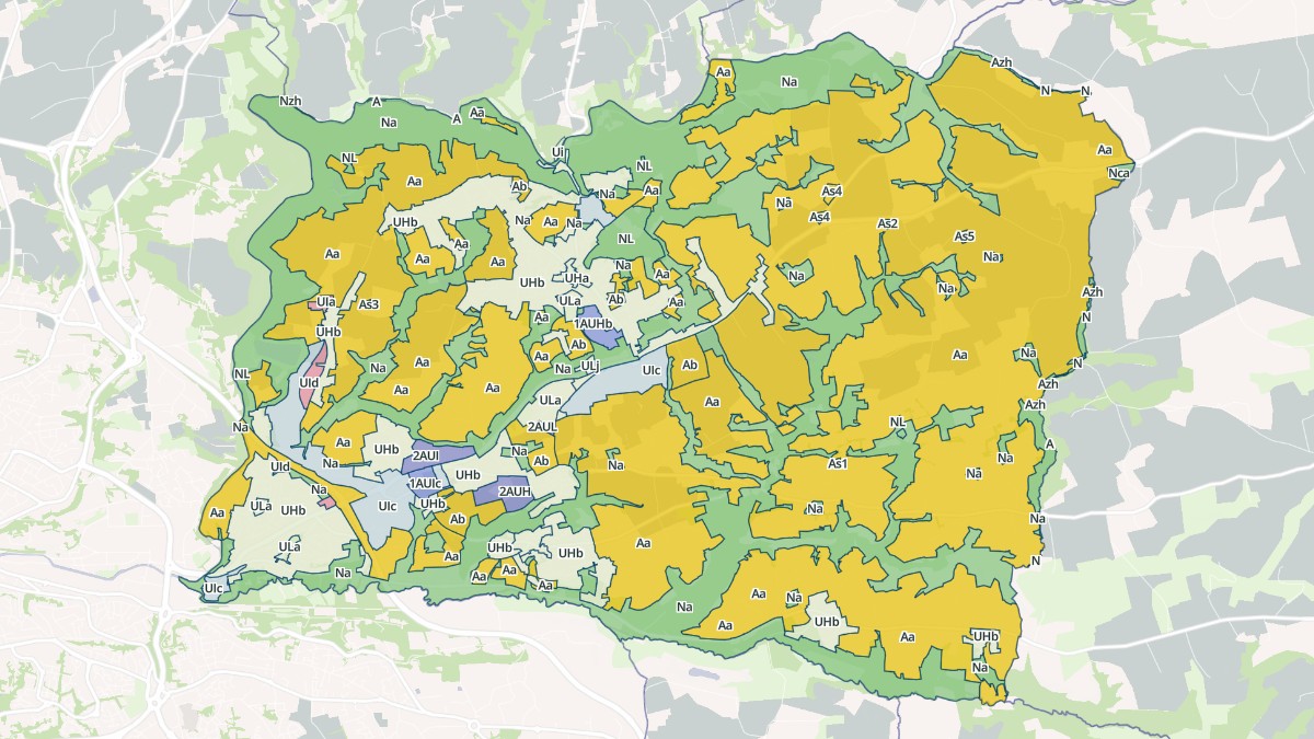 Aperçu cartographique de Ergué-Gabéric, centré sur la commune