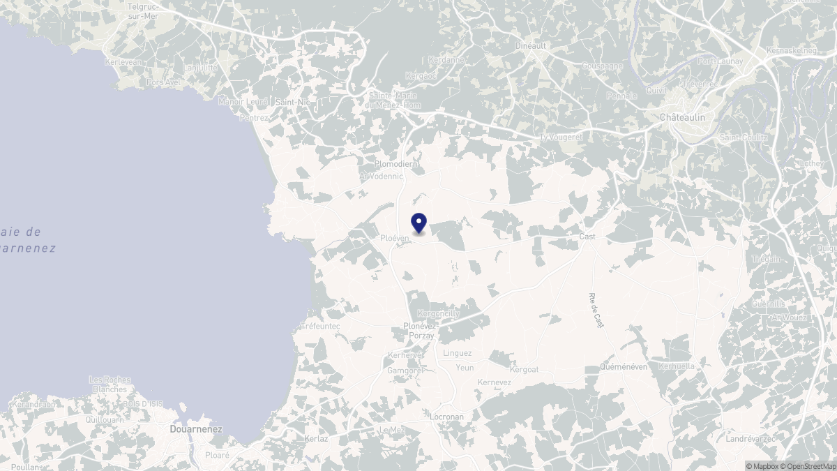 Aperçu cartographique de Ploéven, centré sur la commune