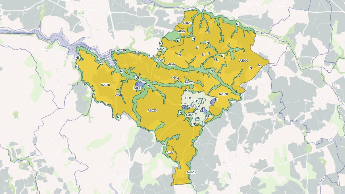 Aperçu cartographique de Plouvien, centré sur la commune