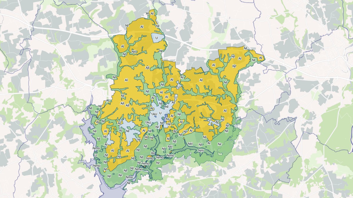Aperçu cartographique de Riec-sur-Bélon, centré sur la commune
