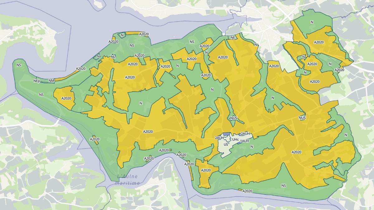 Aperçu cartographique de Rosnoën, centré sur la commune