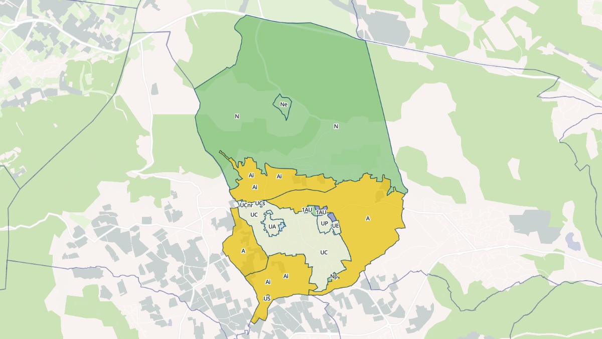 Aperçu cartographique de Clarensac, centré sur la commune