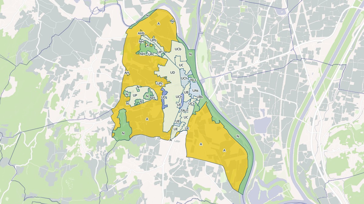 Aperçu cartographique de Pont-Saint-Esprit, centré sur la commune