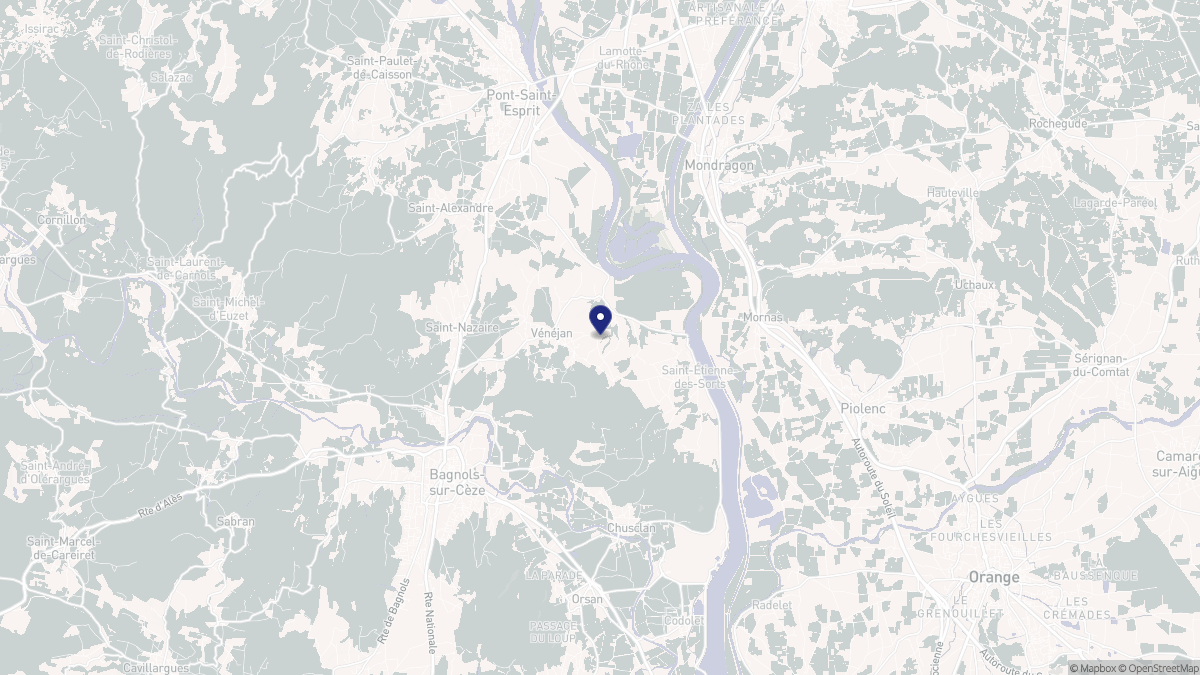 Aperçu cartographique de Vénéjan, centré sur la commune