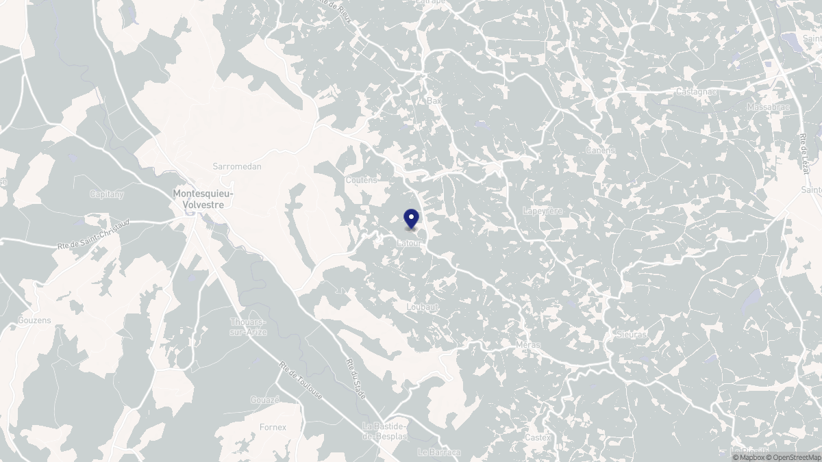 Aperçu cartographique de Latour, centré sur la commune