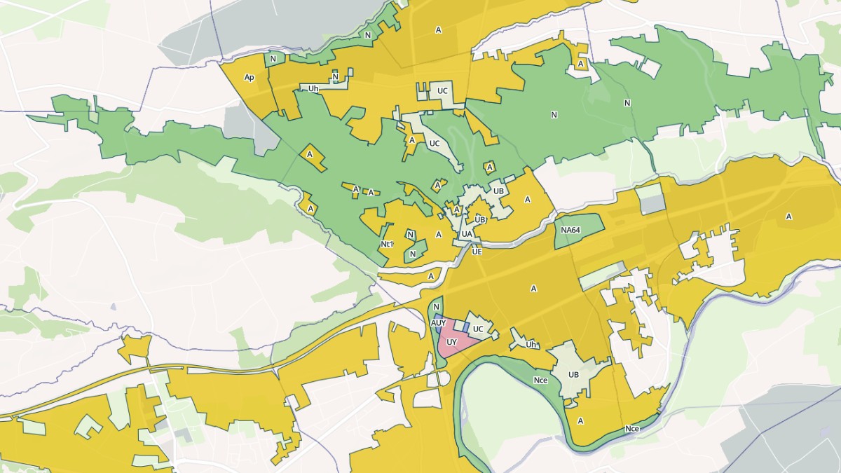 Aperçu cartographique de Ponlat-Taillebourg, centré sur la commune