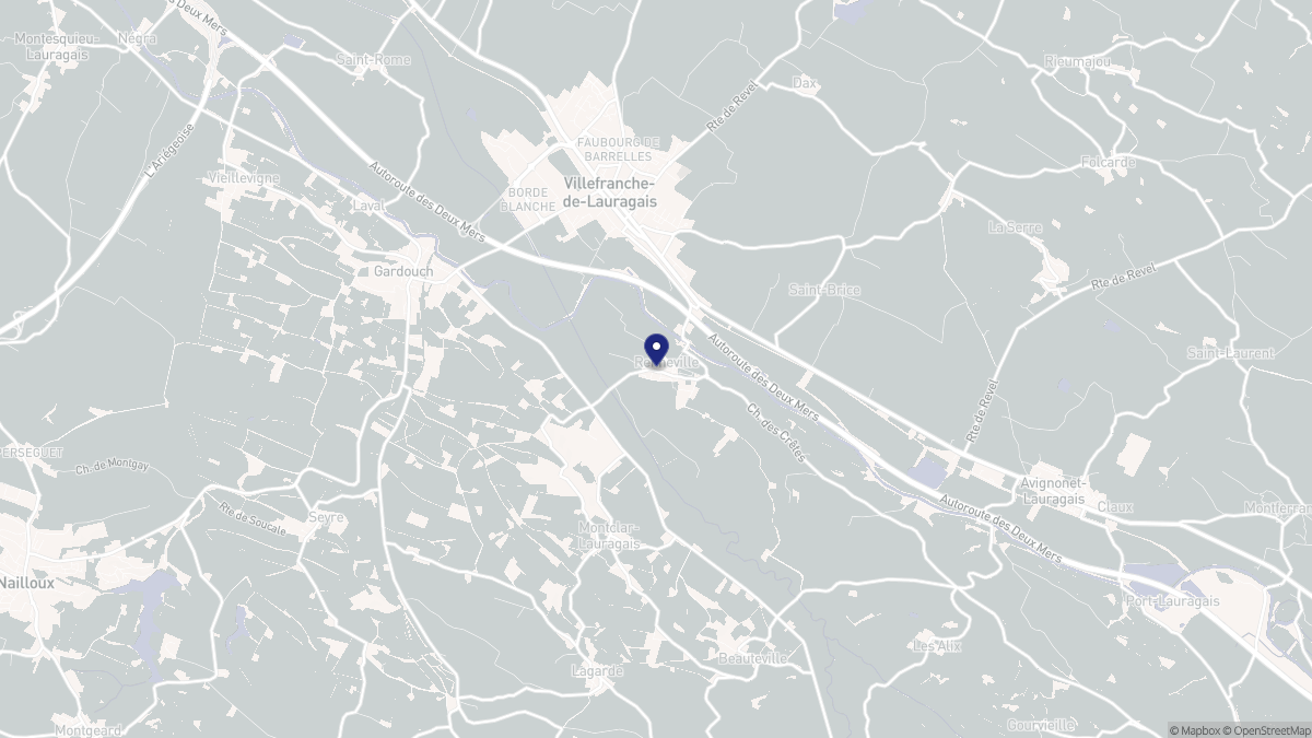 Aperçu cartographique de Renneville, centré sur la commune