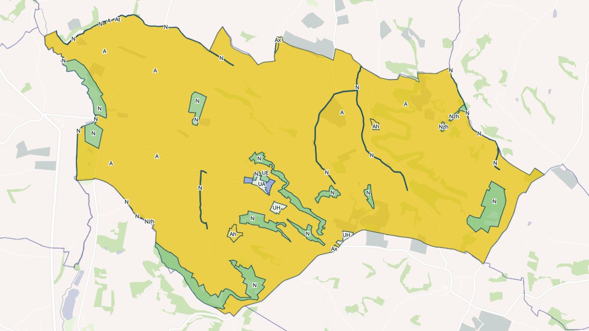 Aperçu cartographique de Larroque-Saint-Sernin, centré sur la commune