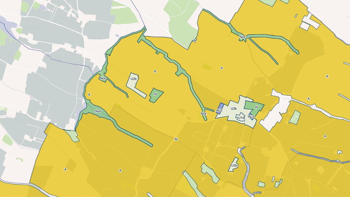 Aperçu cartographique de Razengues, centré sur la commune