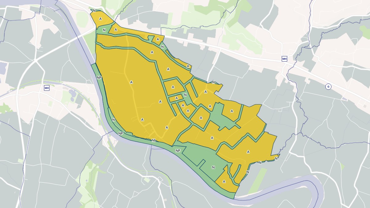 Aperçu cartographique de Bourdelles, centré sur la commune