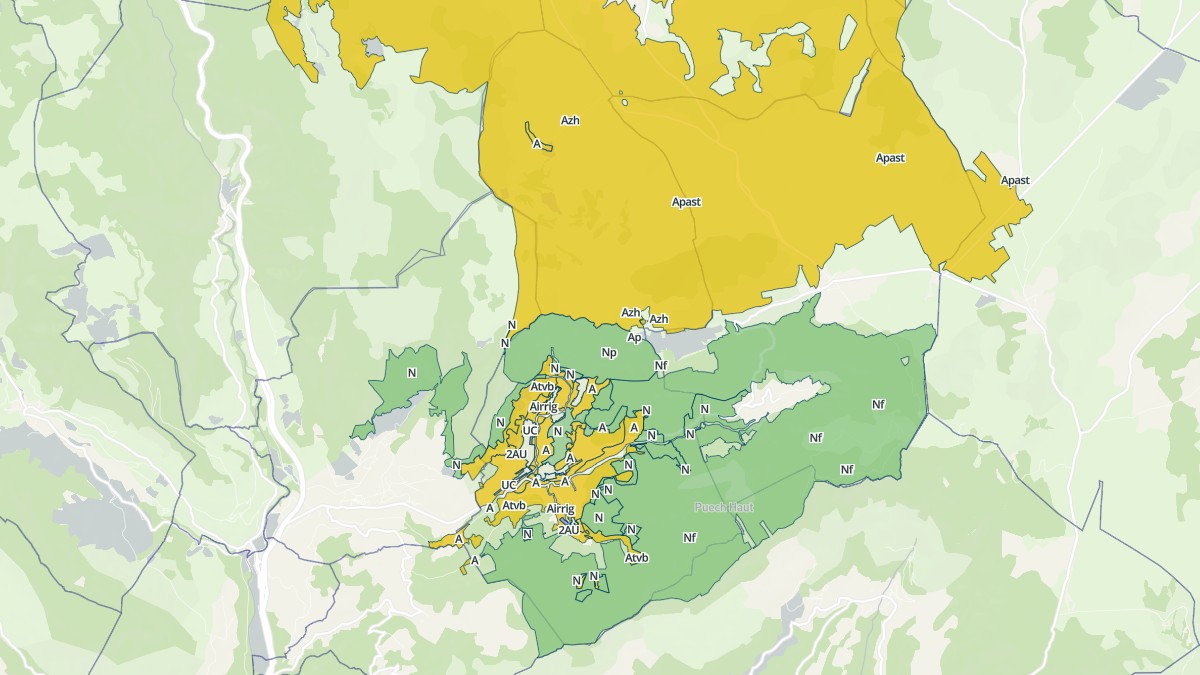 Aperçu cartographique de Saint-Étienne-de-Gourgas, centré sur la commune