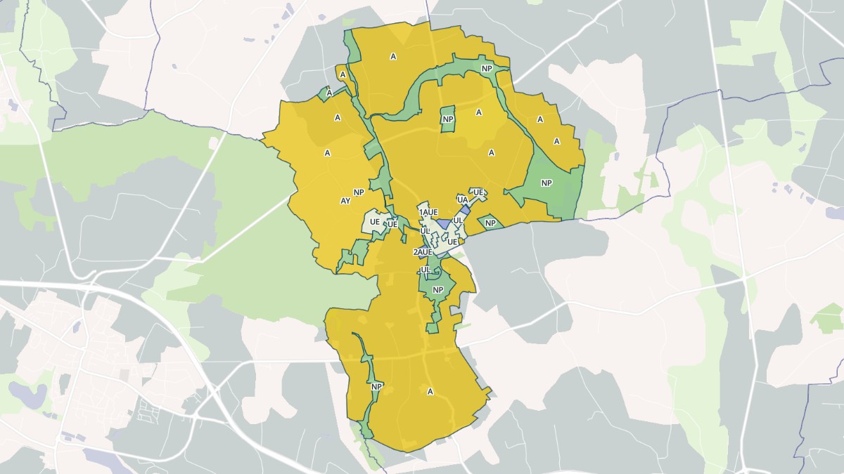 Aperçu cartographique de La Chapelle du Lou du Lac, centré sur la commune