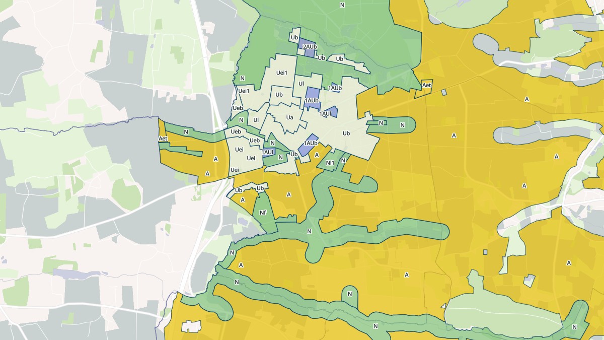 Aperçu cartographique de Crevin, centré sur la commune