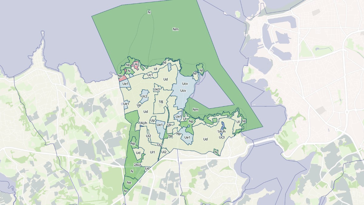 Aperçu cartographique de Dinard, centré sur la commune
