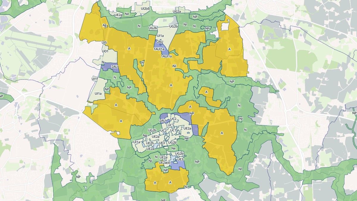 Aperçu cartographique de Noyal-Châtillon-sur-Seiche, centré sur la commune