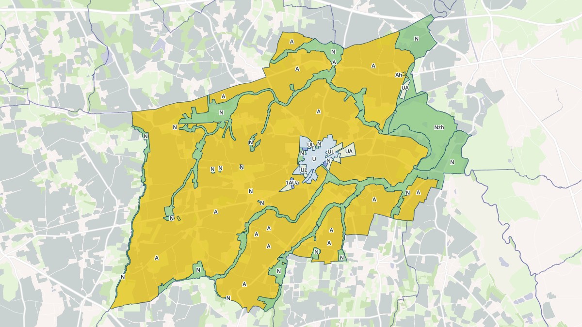 Aperçu cartographique de Pleine-Fougères, centré sur la commune