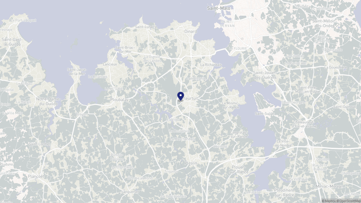Aperçu cartographique de Pleurtuit, centré sur la commune
