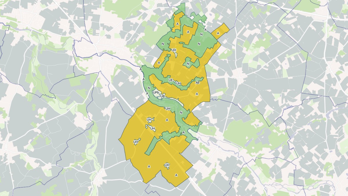 Aperçu cartographique de Courçay, centré sur la commune
