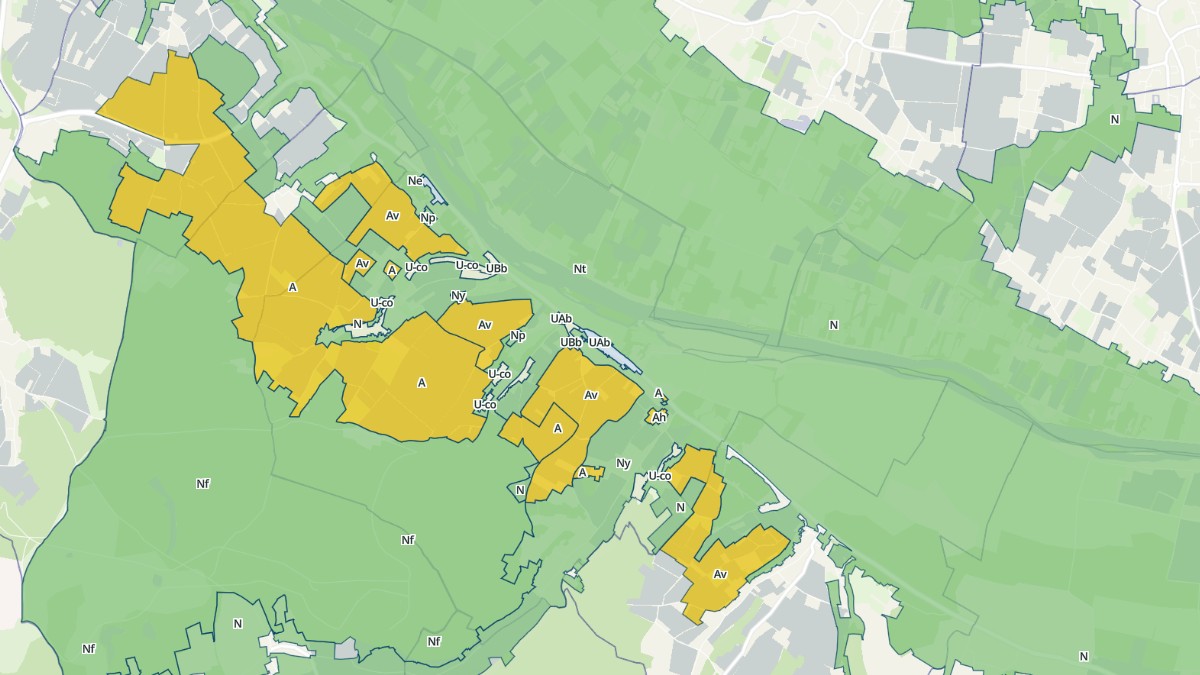Aperçu cartographique de Saint-Germain-sur-Vienne, centré sur la commune