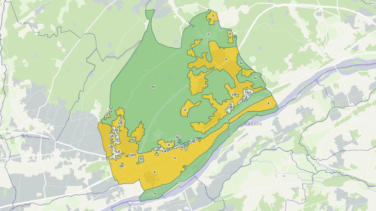 Aperçu cartographique de Coteaux-sur-Loire, centré sur la commune
