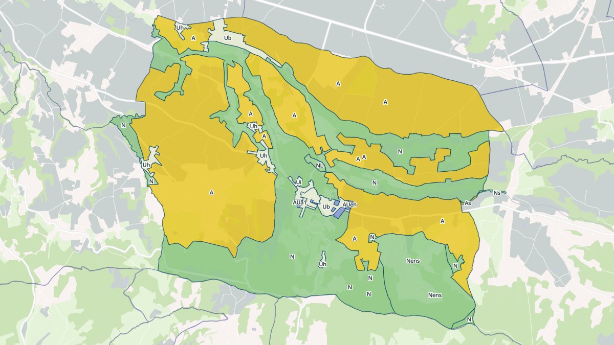 Aperçu cartographique de Eyzin-Pinet, centré sur la commune