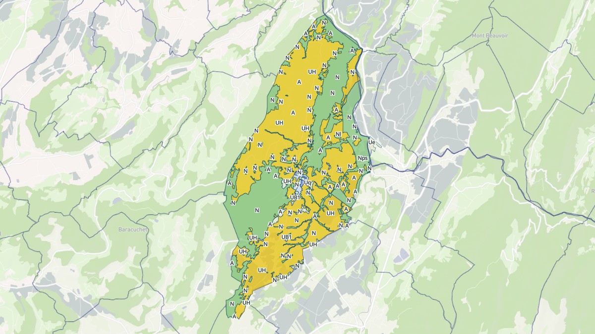 Aperçu cartographique de Miribel-les-Échelles, centré sur la commune