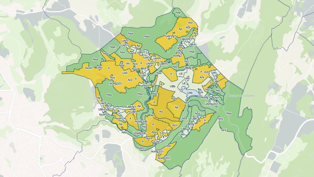 Aperçu cartographique de Saint-Étienne-de-Crossey, centré sur la commune