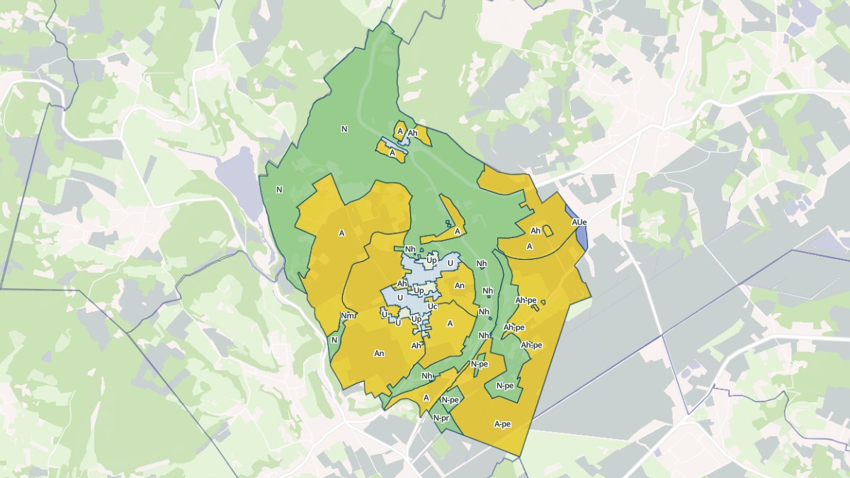 Aperçu cartographique de Saint-Hilaire-de-Brens, centré sur la commune