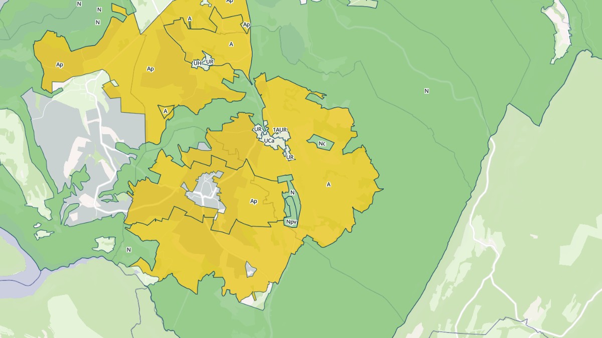 Aperçu cartographique de Soucia, centré sur la commune